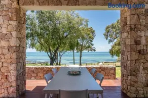 Bay Watch I Private Properties - Image 2