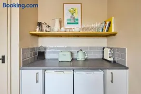 The Beach House - Image 4