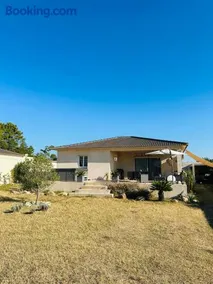 villa avec jacuzzi privé proche plage - Image 2