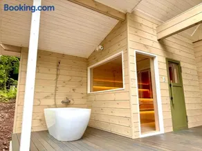 Second House kukka - Image 3