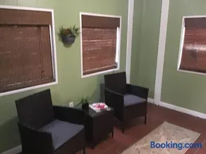 Cute 2 bedroom house in Augusta - Image 2