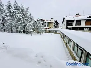 Borovets Hills Hotel & Spa Apartment - Image 2