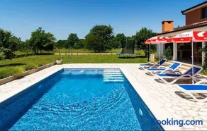 Holiday Home Domina - Image 1