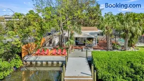 Canal Front Home in Sarasota with Private Heated Pool & Outdoor Patio! - Image 5
