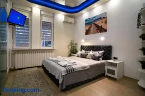 Dositej Spa Belgrade Center Apartment with Jacuzzi - Image 1