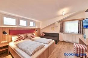 Haus Flexen rooms & apartments - Image 3