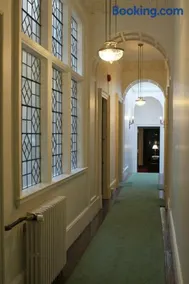 The Billiard Room Flat - Image 3