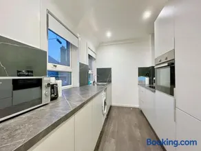 Jess View - Image 2