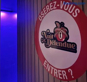 Nuit Défendue - Jacuzzi, sauna & expérience intime avec pièce secrète - Image 3