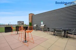 Flats DT Balcony Covered Parking Dog Park - Image 2