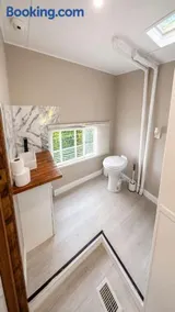 Lakefront RV Cottage in Parry Sound #1 - Image 2