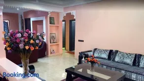 Bright Apartment Marrakech 130m² + Terrace - Image 2
