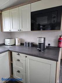 Durdle Door family Holiday Home - Image 3