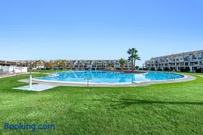 Panorámica Golf Resort - Image 2