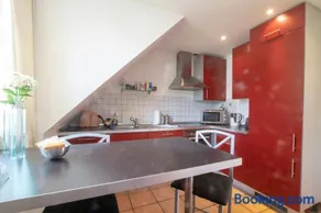 Meerbusch Apartments - 3 Room Apartment with Balcony - 20 Min Messe DUS - Image 3