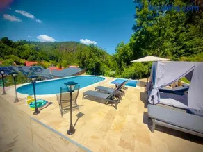 Montana Family Villa - Image 1