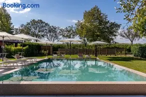 Pozzolino Prestige Villa, pool near Lake Garda - Image 3