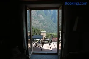 Casa Flora - Image 1