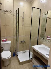 La Sirena Villa for Families only - Image 1