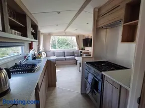 Golden Sands beach activities sea holiday relax - Image 2