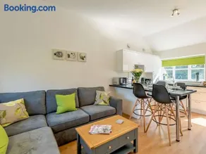 2 Bed in Louth oc-86797 - Image 2