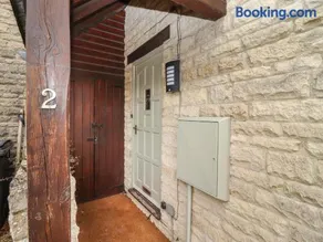 Second Cottage - Image 3