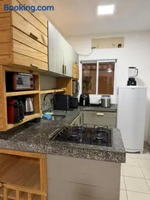 Apto condomínio beira mar - Image 1