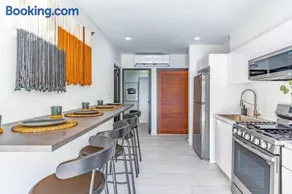 Rent a Charming Bedroom in Dorado del Mar - Image 3