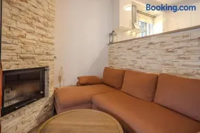 Alkmini's apartment - Image 2