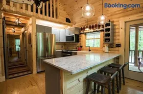 Brown County Log Cabin - Image 2