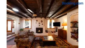 Retreat in Taos Foothills - Image 2