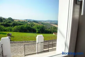 Tana a 5 STELLE - Image 3