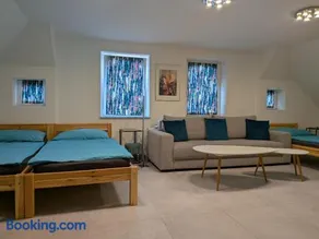 Moerth Apartment - Image 1