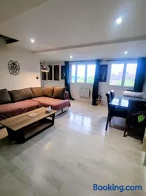 Appartement atypique centre-ville 65m2 climatisé - Image 1