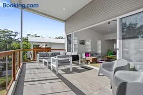 Allawah Beach House - Image 5