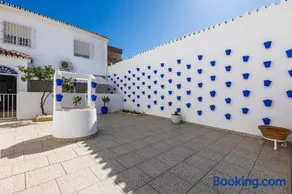 Casa Angela-Steps from Málaga Best Beach - Image 1
