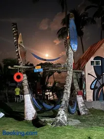 Vila dos Gnomos Paraíso Místico Pé na Areia - Image 2