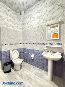 Orange Surf House - Image 5