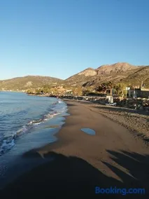 Keratokampos Seaside Retreat - Image 1
