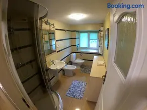 Przytulny pokój z łazienką Cosy Room with Bathroom - Image 3