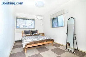 Zenith's House - Image 2