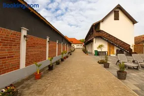 Casa Csiki Vendégház - Image 3
