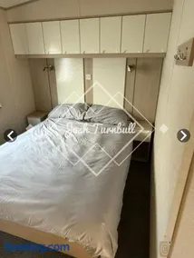 Caravan - Image 2
