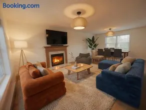 Luxury 5BR Lakeview Retreat - Sleeps 14 with Private Hot Tub, Firepit & Playground - Image 1