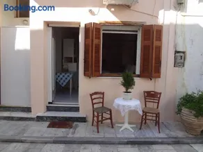 Korthi central appartment by the seaside. - Image 1