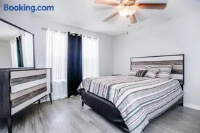 Wilcrest Apartments by Andes STR - Image 3