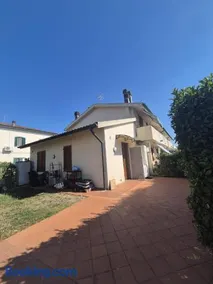 La Casina - Image 2