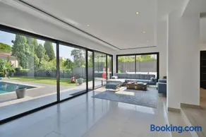 Villa Bella Vista # Piscine - Luxe et Sérénité au Cœur du Cannet - Image 4