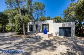 Maison Nichée Au Cœur Des Pins - Image 1