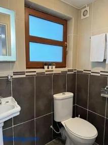 7 Person home With HOT TUB - Image 4